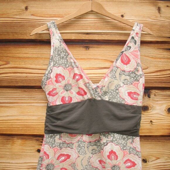 Patagonia Organic Cotton Floral Dress - Picture 4 of 8